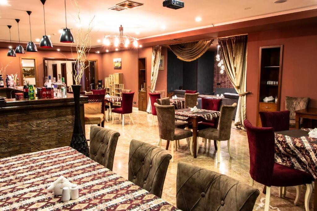 Global Express Hotell Baku Eksteriør bilde