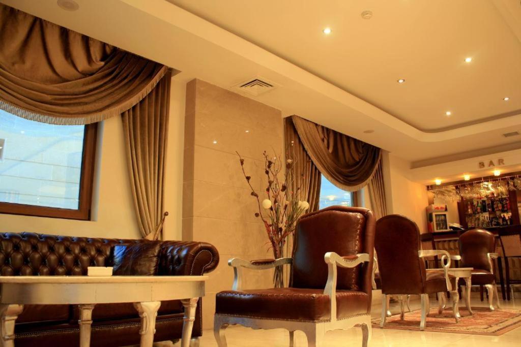 Global Express Hotell Baku Eksteriør bilde